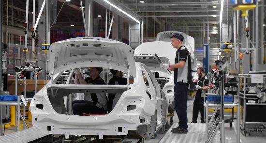 Открытие завода по производству легковых автомобилей Mercedes