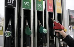 Заправочные пистолеты на заправочной станции "Танеко"