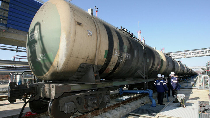 Первый состав с нефтью из Ангарска прибыл в порт Козьмино в Приморском крае